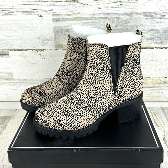 MIA Laren Women’s 8.5 Leopard Print Faux Leather Ankle Boots Block Heel NEW - Picture 1 of 10